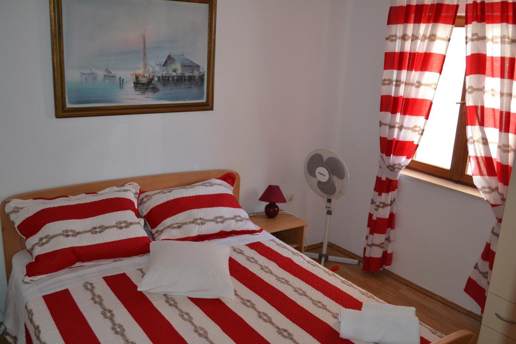 Holiday Apartments Lucic - Feels Like Home, Away From Home Ražanj Exteriér fotografie