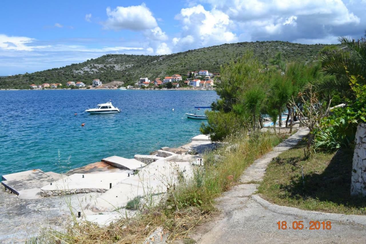 Holiday Apartments Lucic - Feels Like Home, Away From Home Ražanj Exteriér fotografie
