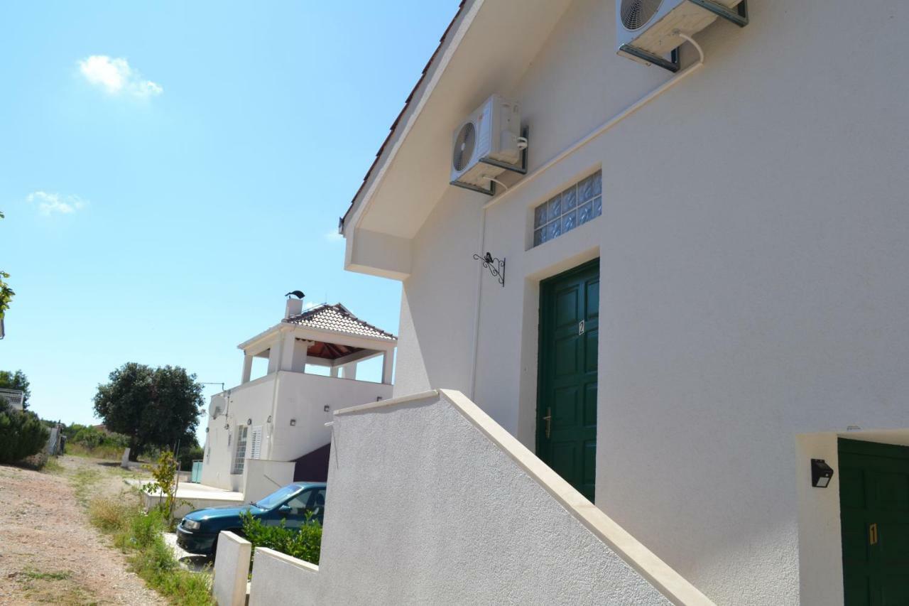 Holiday Apartments Lucic - Feels Like Home, Away From Home Ražanj Exteriér fotografie